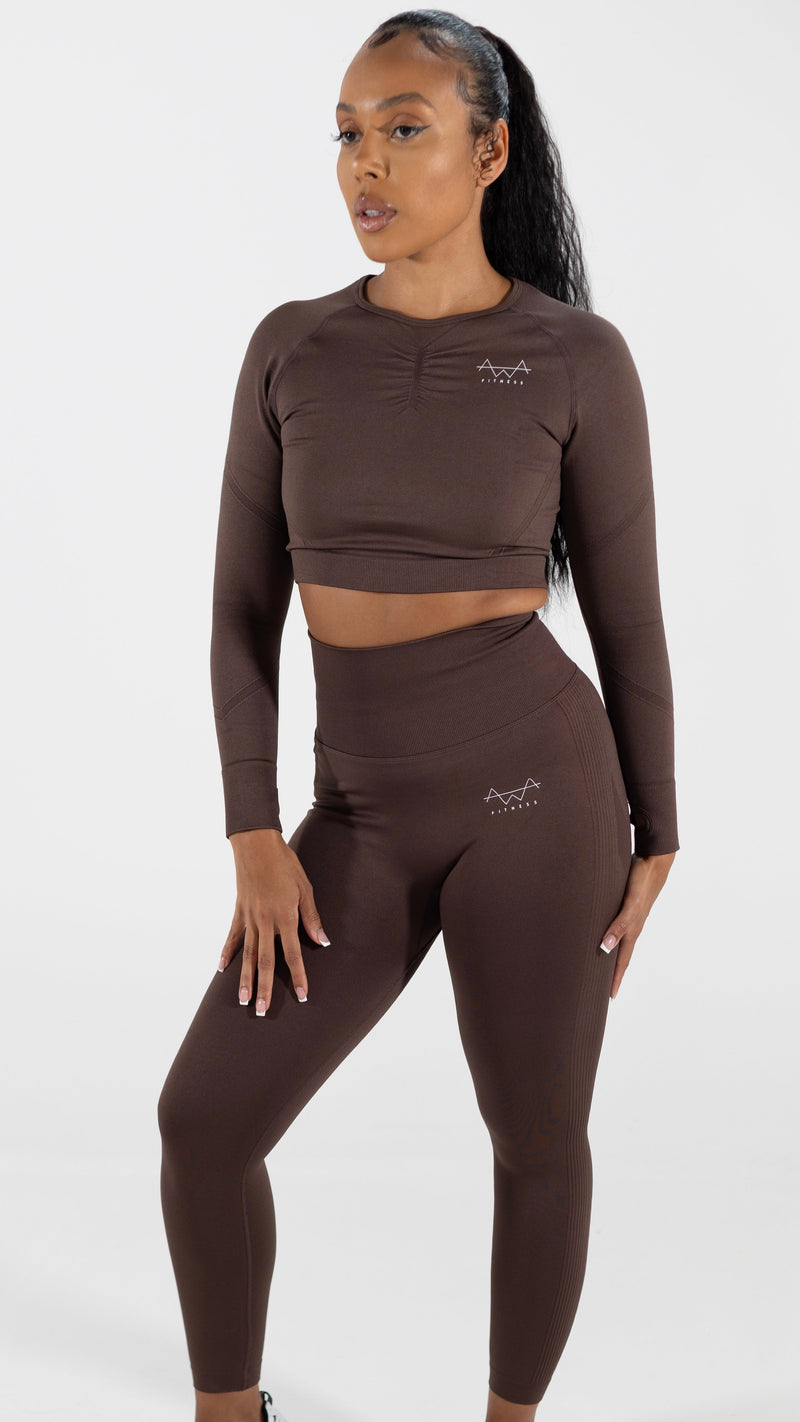 Long sleeve crop top